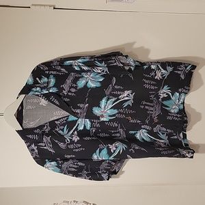 Men's Hawaiian shirt, size L